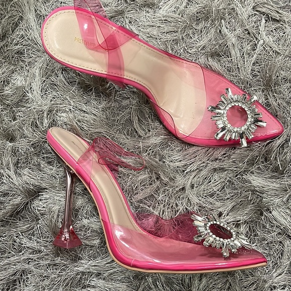 Pink Pointy Pumps - Picture 2 of 5